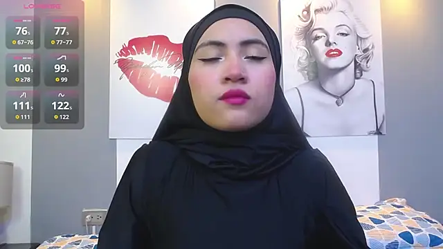 Neesha   online show from October 24, 7:35 pm