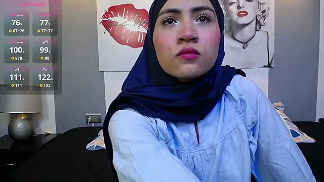 Neesha   online show from November 3, 9:51 pm