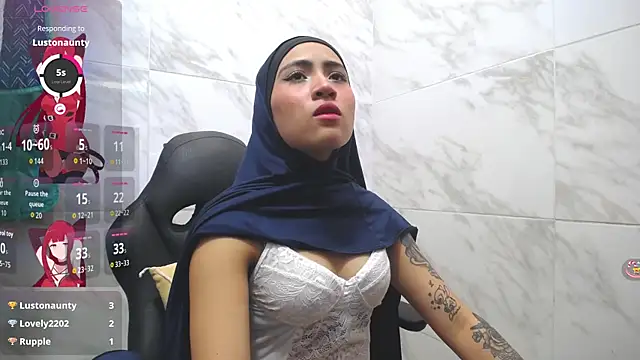 Neesha   online show from November 4, 9:51 pm