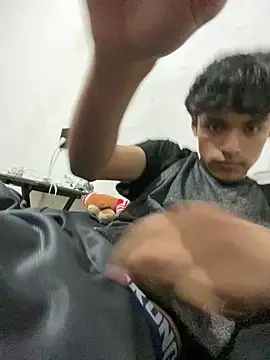 feetbooy online show from November 4, 8:23 pm