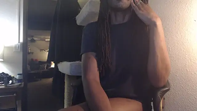 AlickleStiff online show from October 28, 9:25 pm