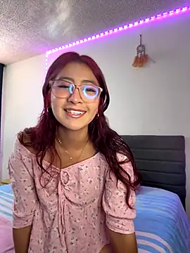 saramooon online show from November 27, 1:11 pm