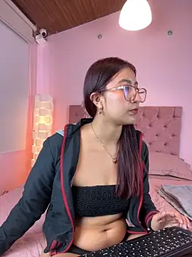 saramooon online show from October 28, 1:32 pm