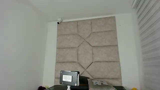 Scaarlett 22  online show from November 3, 12:49 am