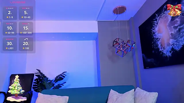 VenusCooper online show from December 13, 8:04 pm