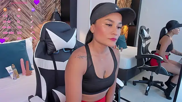 tabata69  online show from November 6, 8:57 pm