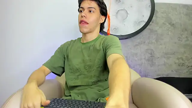 Lucian grey online show from October 27, 1:01 pm