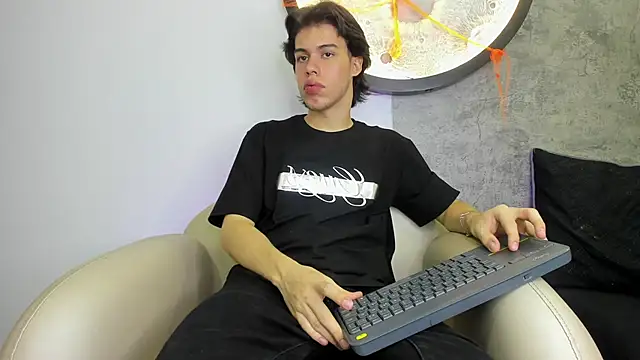 Lucian grey online show from October 19, 3:53 am