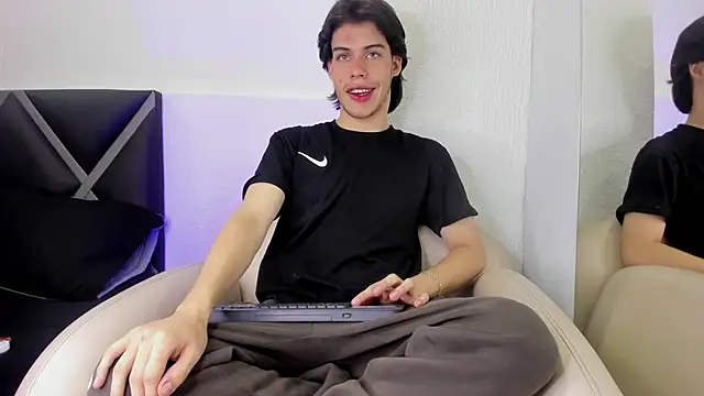 Lucian grey online show from October 9, 4:57 am