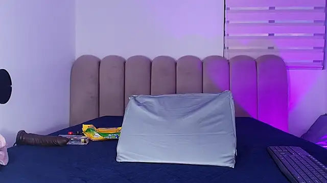 ashly mr online show from March 2, 12:01 pm