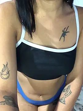 Snapshot of deby_03 chatting on October 12, 11:50 pm deby 03 online show from October 12, 11:50 pm