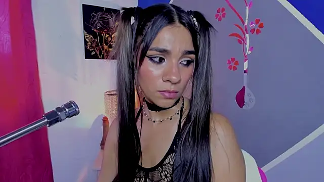 susi hot13 online show from November 15, 8:24 pm