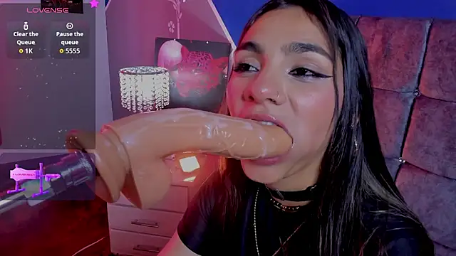 susi hot13 online show from February 21, 8:55 pm