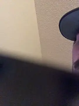 hoociedaddy24 online show from December 4, 1:10 pm