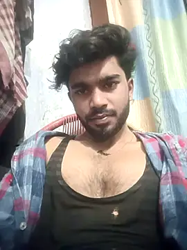 Snapshot of Hotraj24 chatting on October 16, 9:28 am Hotraj24 online show from October 16, 9:28 am