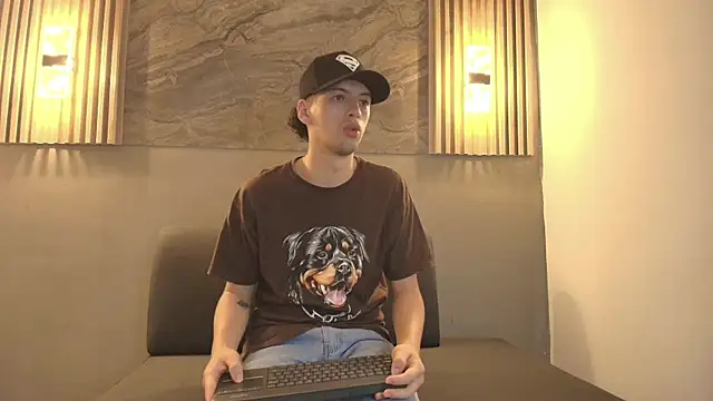 Snapshot of ISRAEL_GRAY chatting on October 4, 12:17 pm ISRAEL GRAY online show from October 4, 12:17 pm