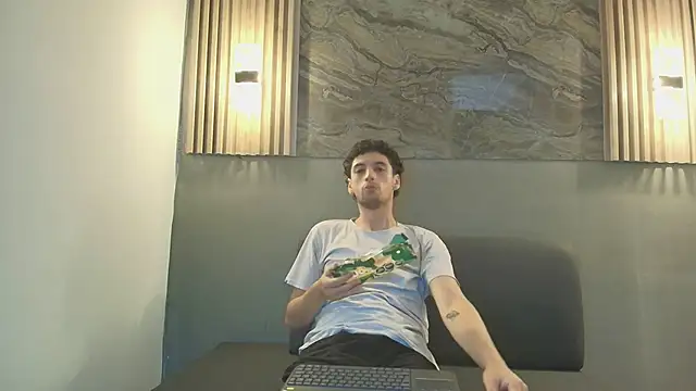 Snapshot of ISRAEL_GRAY chatting on October 16, 7:22 pm ISRAEL GRAY online show from October 16, 7:22 pm