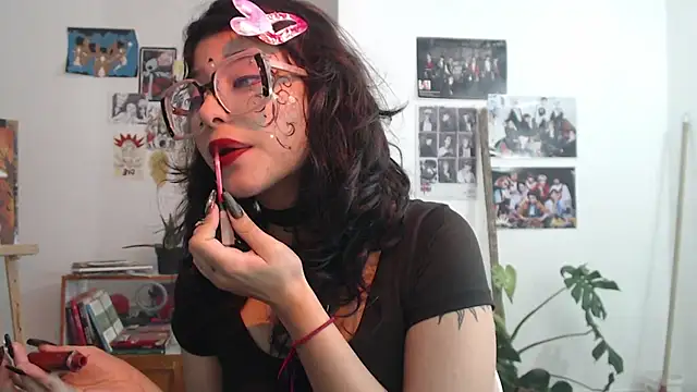 Lia Carter  online show from April 28, 2:27 am