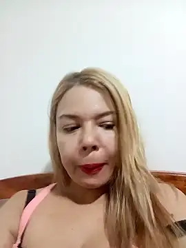 Snapshot of vicoria_09 chatting on September 30, 8:37 pm vicoria 09 online show from September 30, 8:37 pm