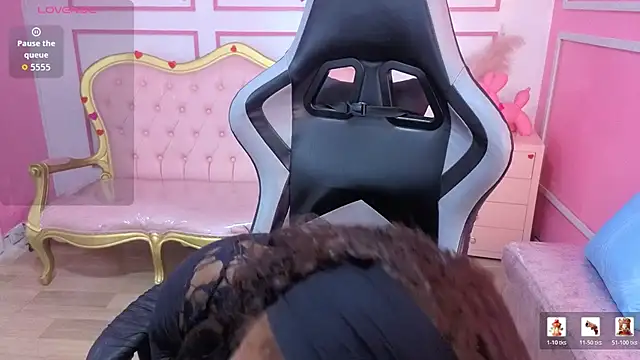 Snapshot of kamala_a chatting on February 24, 3:51 am kamala a online show from February 24, 3:51 am