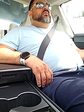 Roddog18 online show from March 10, 5:28 pm