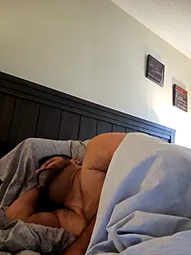 Roddog18 online show from January 5, 5:27 pm