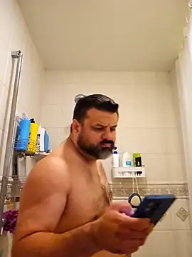 Roddog18 online show from November 5, 2:09 pm