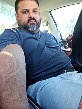 Roddog18 online show from January 8, 8:59 pm