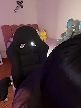 Miichii online show from February 20, 12:07 am