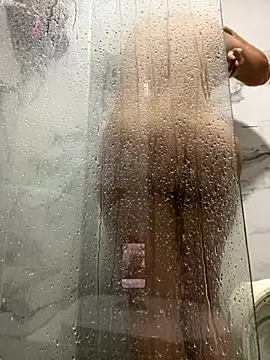 Zoe riivas online show from October 20, 10:49 am