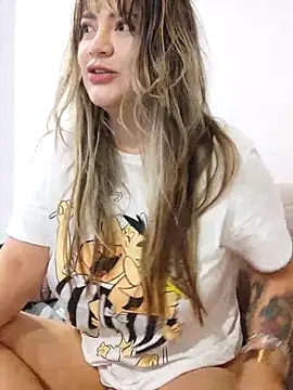 Zoe riivas online show from March 24, 11:32 am