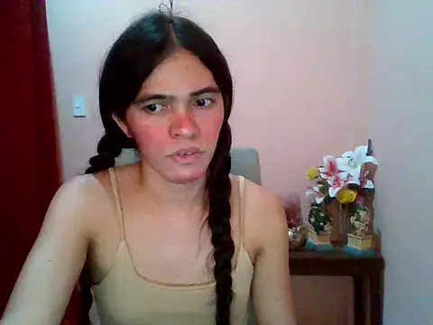 sweet yummy69 online show from March 8, 2:04 am