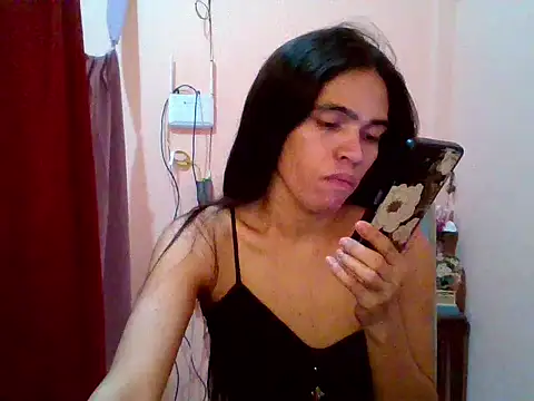 sweet yummy69 online show from January 31, 10:41 pm