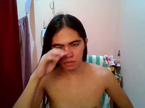 sweet yummy69 online show from February 4, 10:27 pm