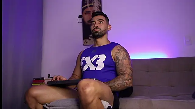 SOY MIKE online show from March 27, 11:49 pm