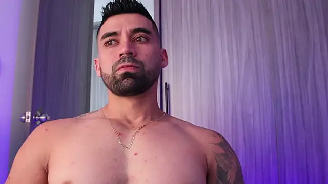 Snapshot of SOY_MIKE chatting on November 9, 3:27 pm SOY MIKE online show from November 9, 3:27 pm