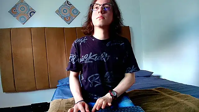 Snapshot of SnowyX_ chatting on October 15, 8:50 pm SnowyX online show from October 15, 8:50 pm