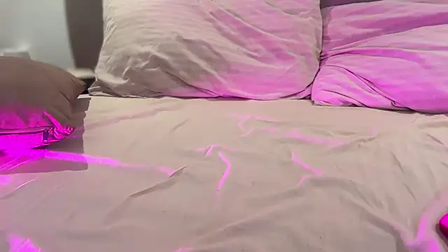 AlmaryKim online show from October 28, 9:14 pm