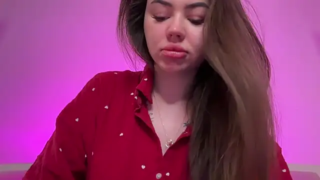 AlmaryKim online show from December 19, 10:45 pm