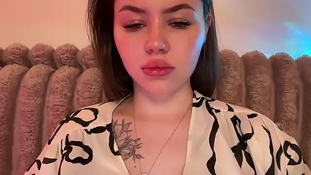 AlmaryKim online show from May 31, 7:14 pm
