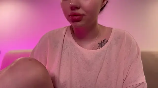 AlmaryKim online show from November 5, 9:40 pm