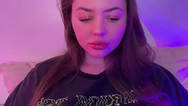 AlmaryKim online show from April 14, 7:19 pm