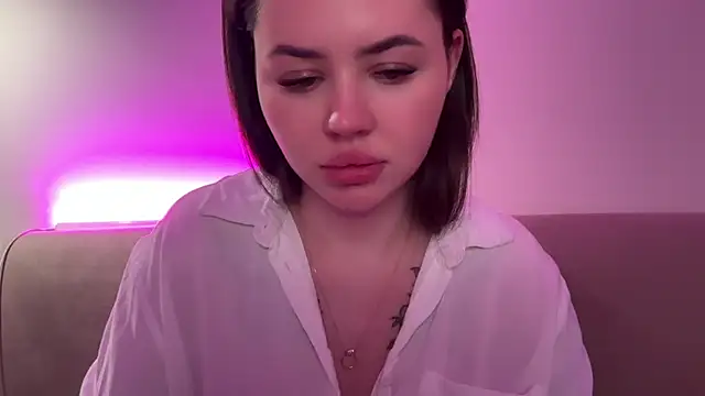 AlmaryKim online show from February 28, 7:13 pm