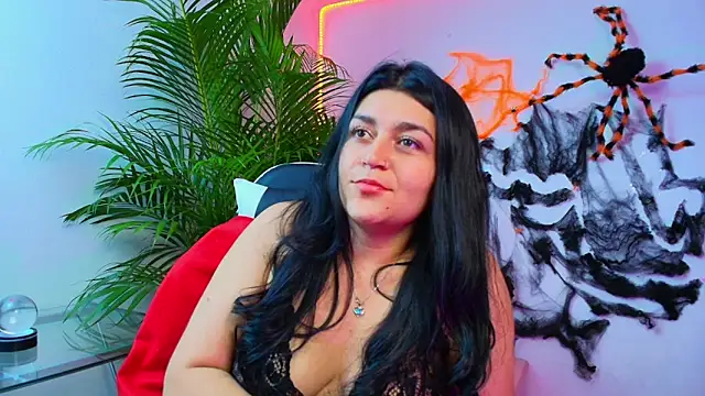 Snapshot of alejitasweet chatting on October 15, 3:27 am alejitasweet online show from October 15, 3:27 am