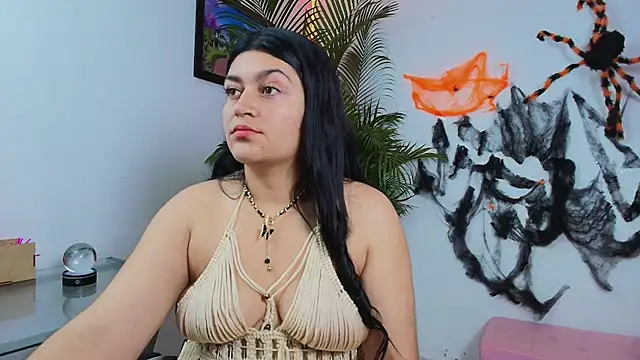 Snapshot of alejitasweet chatting on October 23, 3:49 am alejitasweet online show from October 23, 3:49 am