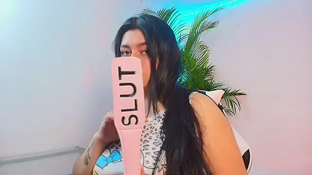 Snapshot of alejitasweet chatting on October 4, 2:57 am alejitasweet online show from October 4, 2:57 am