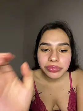 Snapshot of Brianna_bunny05 chatting on April 27, 3:48 am Brianna bunny05 online show from April 27, 3:48 am