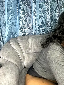 Snapshot of SukiyamaAsia chatting on November 1, 5:51 pm SukiyamaAsia online show from November 1, 5:51 pm