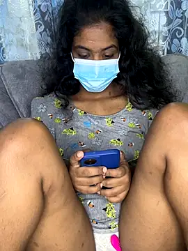 Snapshot of SukiyamaAsia chatting on November 25, 6:14 am SukiyamaAsia online show from November 25, 6:14 am