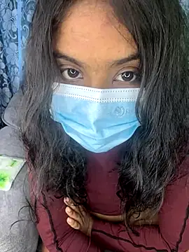 Snapshot of SukiyamaAsia chatting on November 4, 3:38 pm SukiyamaAsia online show from November 4, 3:38 pm